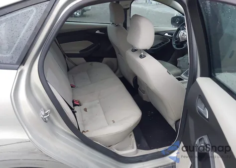 2016 Ford Focus Se из США, поврежденный, VIN 1FADP3F24GL242148